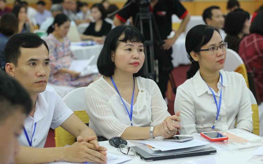 Một bộ sách giáo khoa thống nhất: Lời giải cho những bất cập - Ảnh 2.