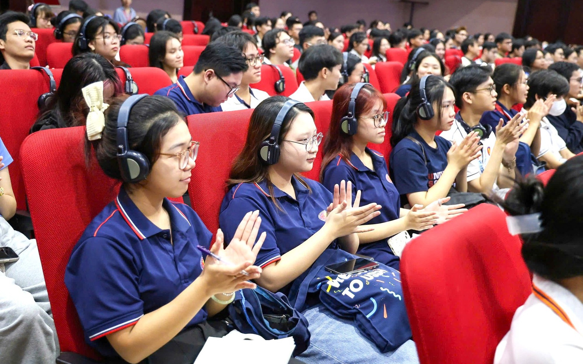 Công bố lịch đăng ký thi đánh giá năng lực Đại học Quốc gia Thành phố Hồ Chí Minh 2026 - Ảnh 3.