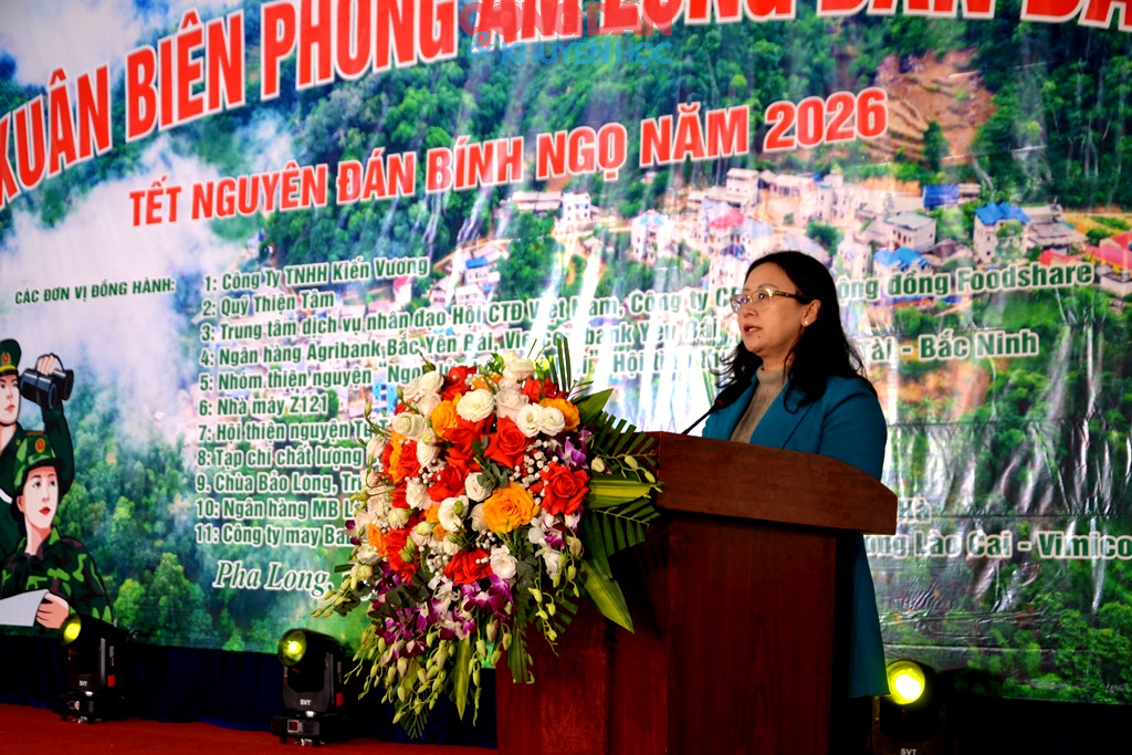 “Xuân Biên phòng ấm lòng dân bản” ở xã biên giới Pha Long - Lào Cai - Ảnh 3.