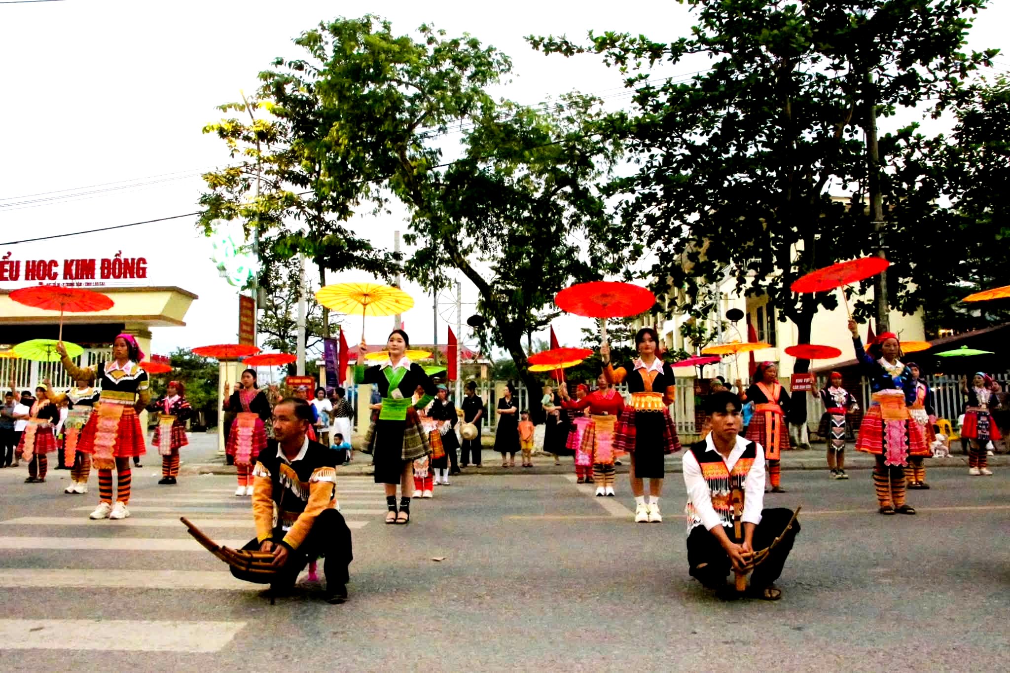 Lễ hội Mường L&ograve; t&ocirc;n vinh tinh hoa x&ograve;e Th&aacute;i - Ảnh 19.