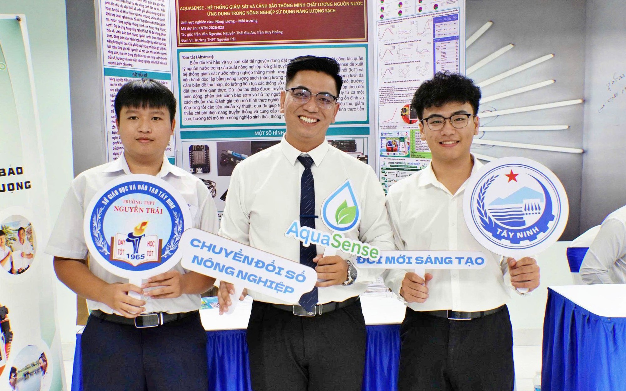Thủ tướng Lê Minh Hưng: Khơi thông nguồn vốn, tạo đà cho thanh niên khởi nghiệp - Ảnh 1.
