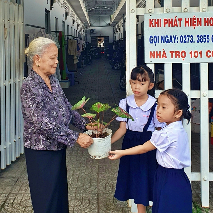 Gi&aacute;o dục t&agrave;i ch&iacute;nh th&ocirc;ng minh cho trẻ em c&oacute; ho&agrave;n cảnh đặc biệt - Ảnh 2.