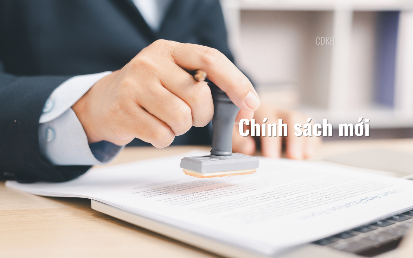 Ch&iacute;nh s&aacute;ch nổi bật c&oacute; hiệu lực từ th&aacute;ng 4/2026 - Ảnh 1.