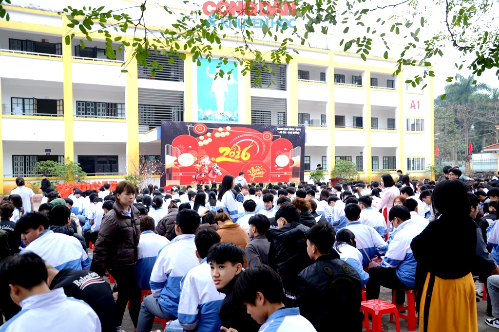 &ldquo;Xu&acirc;n y&ecirc;u thương - Tết sum vầy&rdquo; ở Trung t&acirc;m gi&aacute;o dục nghề nghiệp -  Gi&aacute;o dục thường xuy&ecirc;n L&agrave;o Cai - Cam Đường - Ảnh 8.