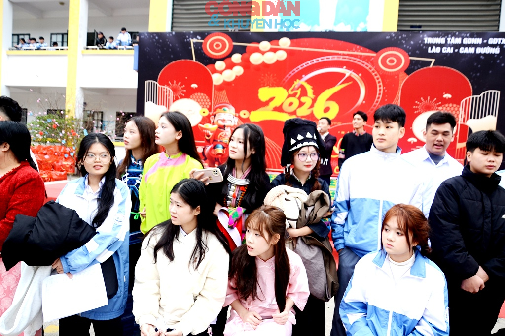&ldquo;Xu&acirc;n y&ecirc;u thương - Tết sum vầy&rdquo; ở Trung t&acirc;m gi&aacute;o dục nghề nghiệp -  Gi&aacute;o dục thường xuy&ecirc;n L&agrave;o Cai - Cam Đường - Ảnh 12.