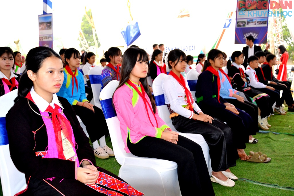 L&agrave;o Cai: Khởi c&ocirc;ng x&acirc;y Trường phổ th&ocirc;ng nội tr&uacute; li&ecirc;n cấp ở x&atilde; bi&ecirc;n giới Bản Lầu - Ảnh 12.