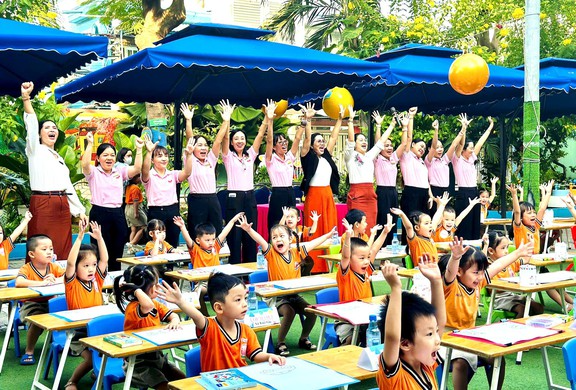 Ng&agrave;y Quốc tế Hạnh ph&uacute;c 20/3: Hạnh ph&uacute;c kh&ocirc;ng phải KPI - Ảnh 1.