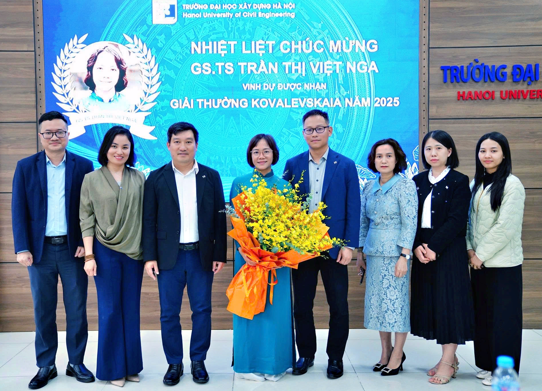 GS.TS Trần Thị Việt Nga: Nh&agrave; khoa học truyền cảm hứng t&igrave;nh y&ecirc;u &ldquo;nước&rdquo; - Ảnh 2.