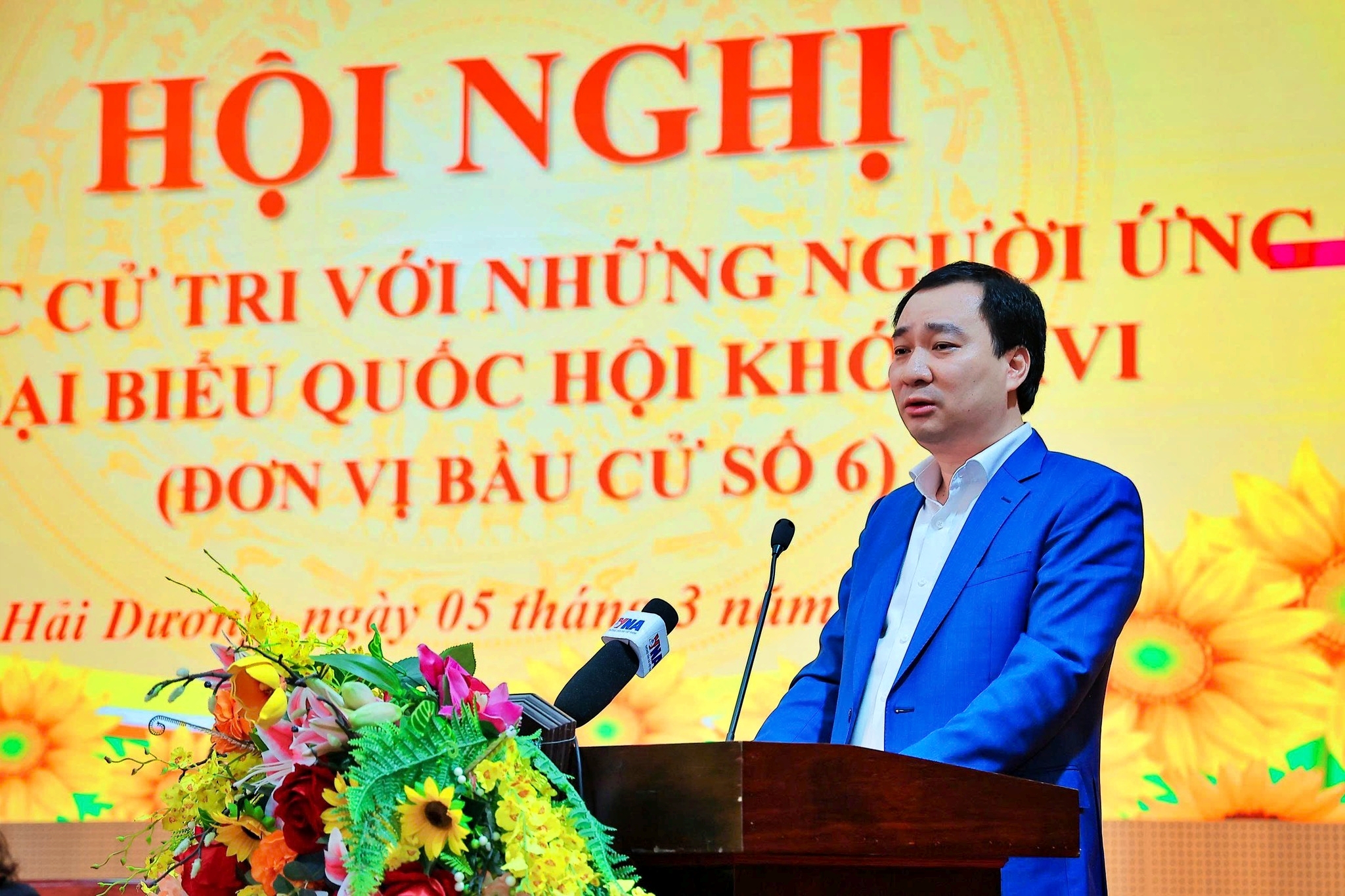 Ông Vũ Văn Tiến, Ủy viên Đoàn Chủ tịch, Trưởng Ban Tuyên giáo Cơ quan Ủy ban Trung ương Mặt trận Tổ quốc Việt Nam trình bày nội dung chương trình hành động.