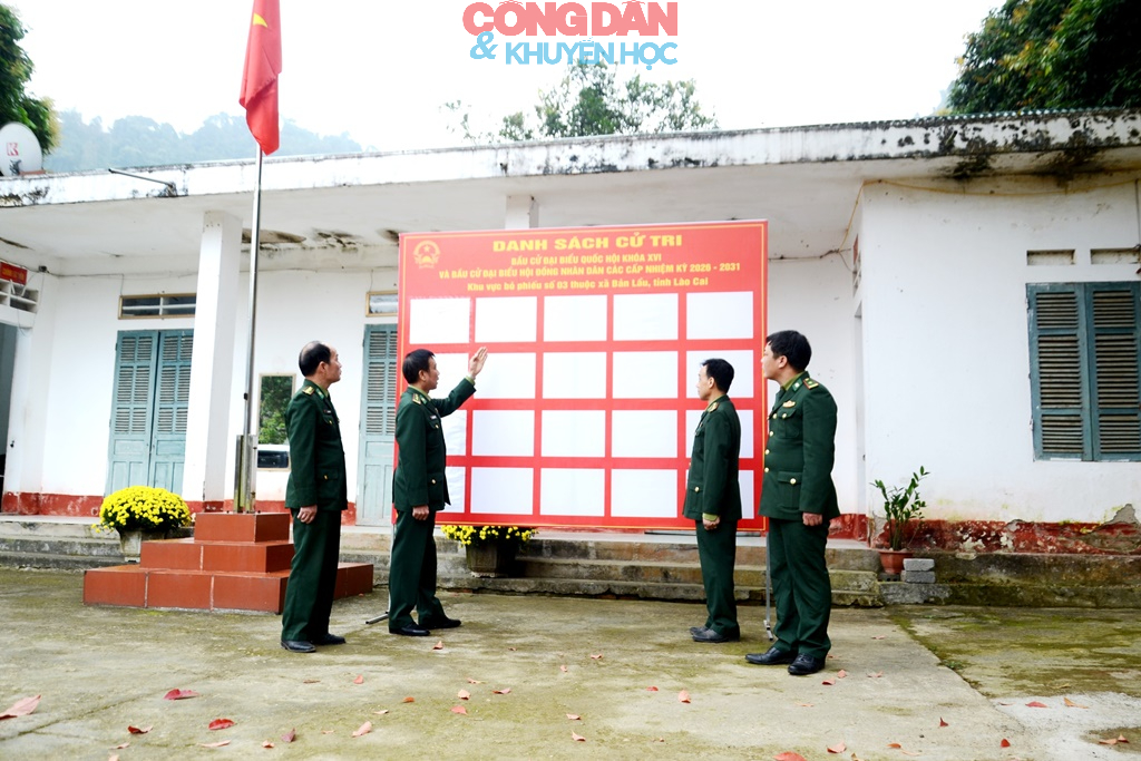 Bộ đội Bi&ecirc;n ph&ograve;ng L&agrave;o Cai sẵn s&agrave;ng cho ng&agrave;y bầu cử   - Ảnh 8.