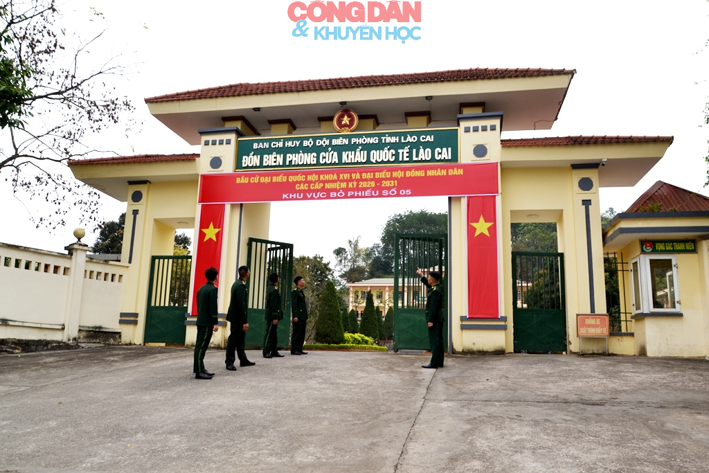 Bộ đội Bi&ecirc;n ph&ograve;ng L&agrave;o Cai sẵn s&agrave;ng cho ng&agrave;y bầu cử   - Ảnh 13.