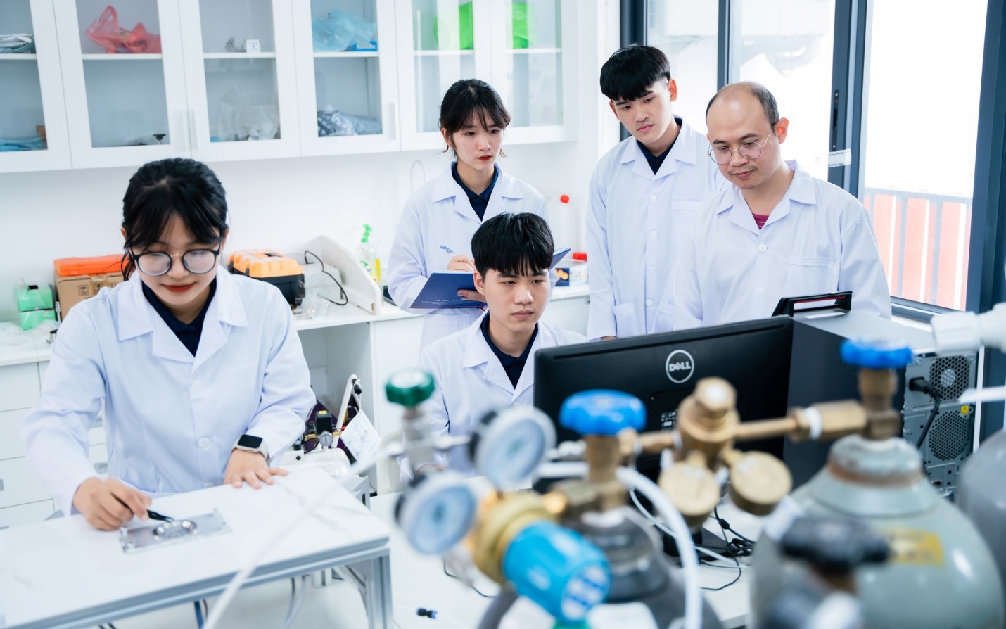 Nghị định 125/2026/NĐ-CP tạo "c&uacute; h&iacute;ch" cho khoa học, c&ocirc;ng nghệ v&agrave; đổi mới s&aacute;ng tạo trong gi&aacute;o dục đại học - Ảnh 3.
