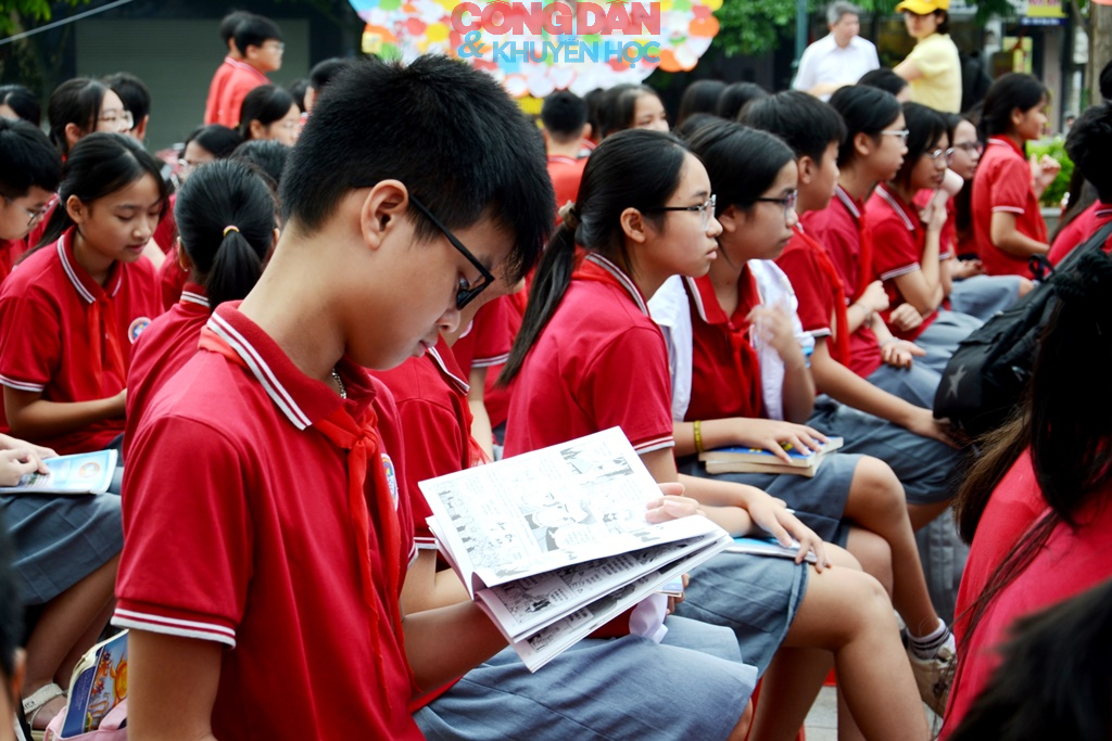 Tưng bừng &ldquo;Ng&agrave;y hội S&aacute;ch v&agrave; Văn h&oacute;a đọc&rdquo; ở phường L&agrave;o Cai - Ảnh 11.