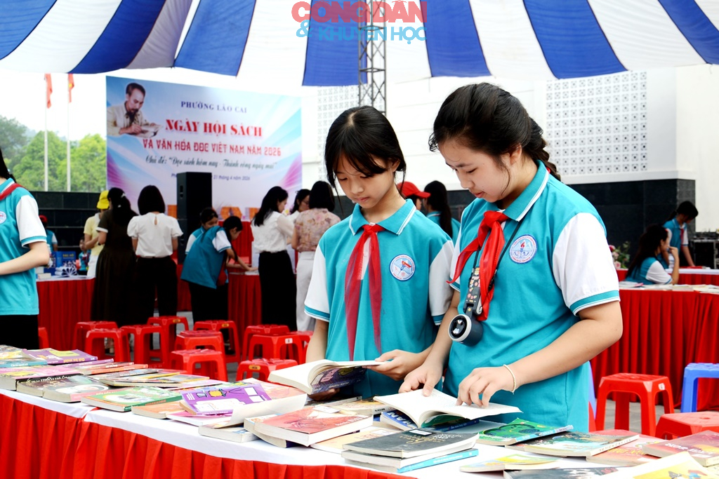 Tưng bừng &ldquo;Ng&agrave;y hội S&aacute;ch v&agrave; Văn h&oacute;a đọc&rdquo; ở phường L&agrave;o Cai - Ảnh 13.