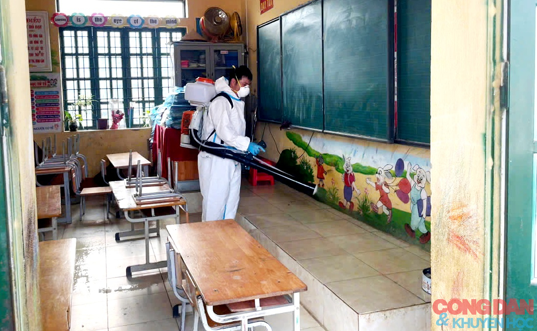 Sa Pa khoanh v&ugrave;ng, dập tắt bệnh thủy đậu b&ugrave;ng ph&aacute;t trong học sinh - Ảnh 4.