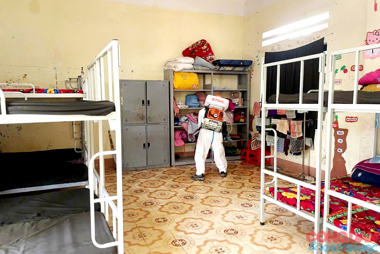 Sa Pa khoanh v&ugrave;ng, dập tắt bệnh thủy đậu b&ugrave;ng ph&aacute;t trong học sinh - Ảnh 5.