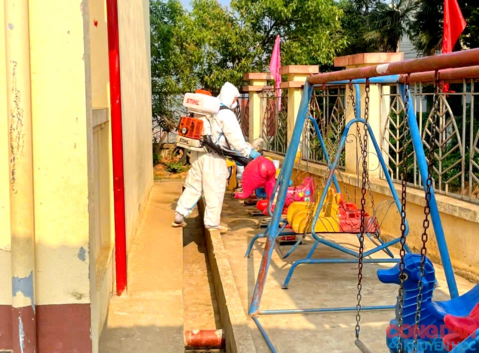 Sa Pa khoanh v&ugrave;ng, dập tắt bệnh thủy đậu b&ugrave;ng ph&aacute;t trong học sinh - Ảnh 6.