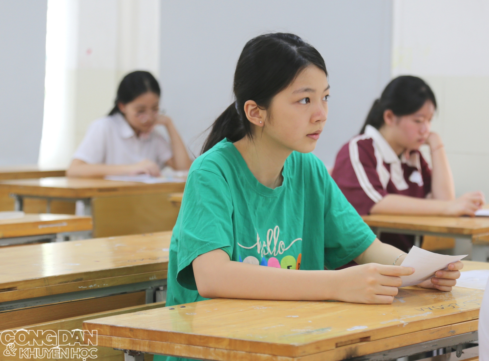 H&igrave;nh ảnh sĩ tử H&agrave; Nội đi l&agrave;m thủ tục dự thi v&agrave;o lớp 10 - Ảnh 6.