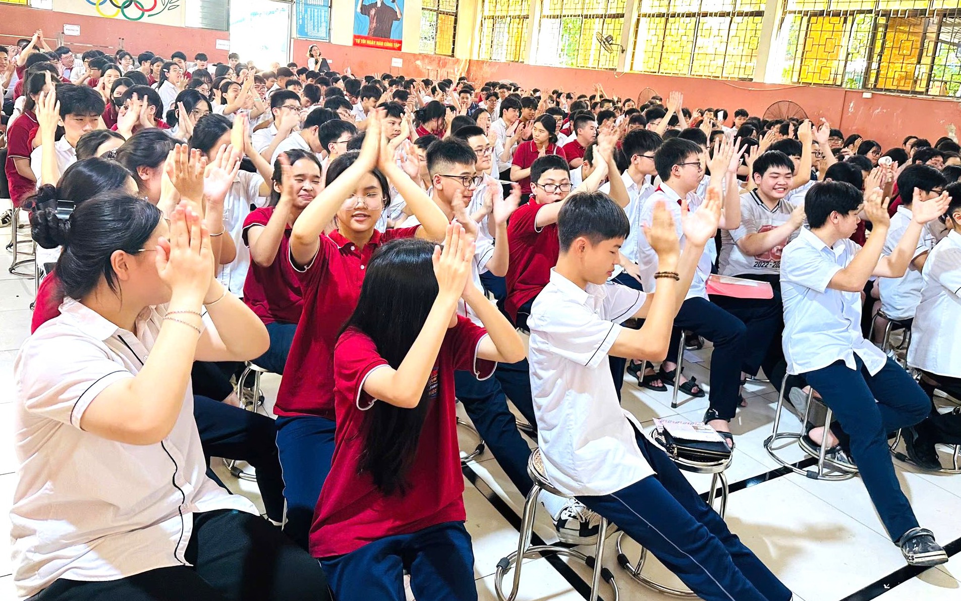Nụ cười v&agrave; nước mắt - Ảnh 3.