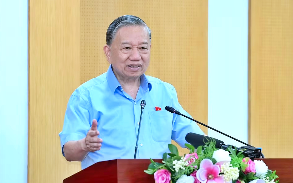 Tuyển sinh v&agrave;o lớp 10: Điểm số phải "g&aacute;nh" sự thiếu hụt hạ tầng gi&aacute;o dục - Ảnh 1.