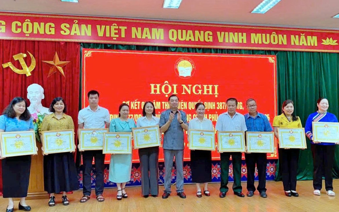 Khuyến học Cao Bằng bền bỉ với b&agrave;i to&aacute;n kh&oacute; x&acirc;y dựng x&atilde; hội học tập nơi non cao - Ảnh 2.