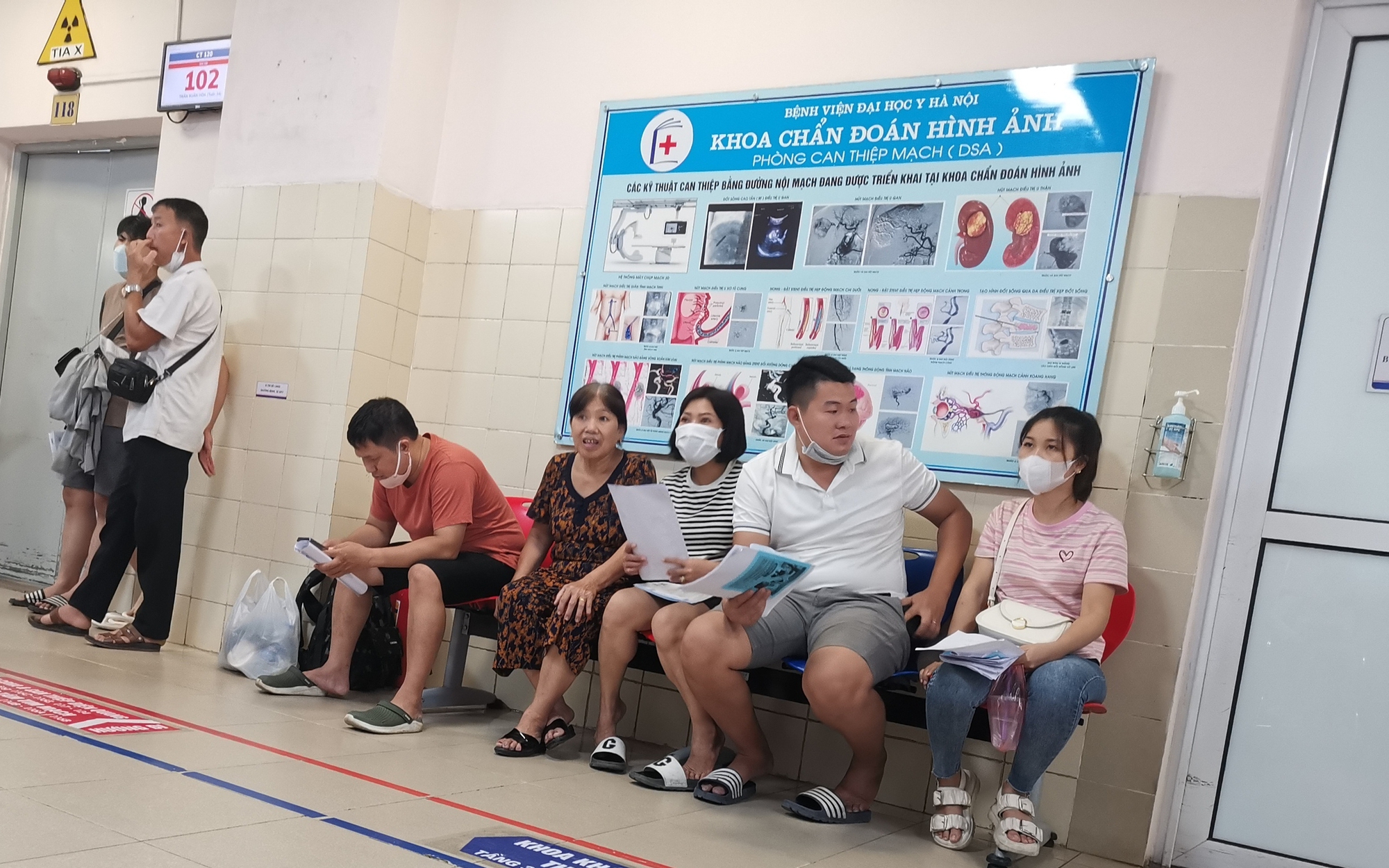 Ch&iacute;nh s&aacute;ch mới về y tế hiệu lực từ th&aacute;ng 7/2026 - Ảnh 3.
