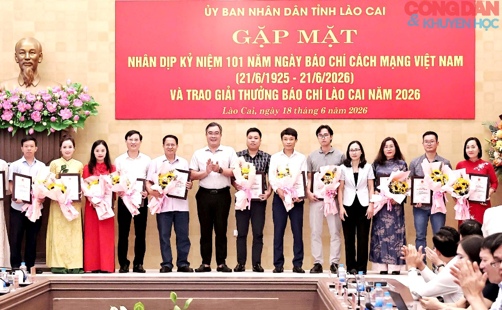 Ph&oacute;ng vi&ecirc;n Tạp ch&iacute; C&ocirc;ng d&acirc;n v&agrave; Khuyến học đạt giải C b&aacute;o ch&iacute; L&agrave;o Cai năm 2026 - Ảnh 2.