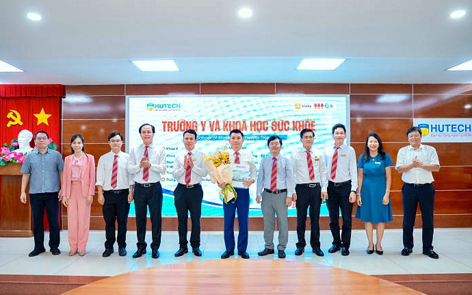 HUTECH c&ocirc;ng bố quyết định th&agrave;nh lập Trường Y v&agrave; Khoa học Sức khỏe - Ảnh 1.