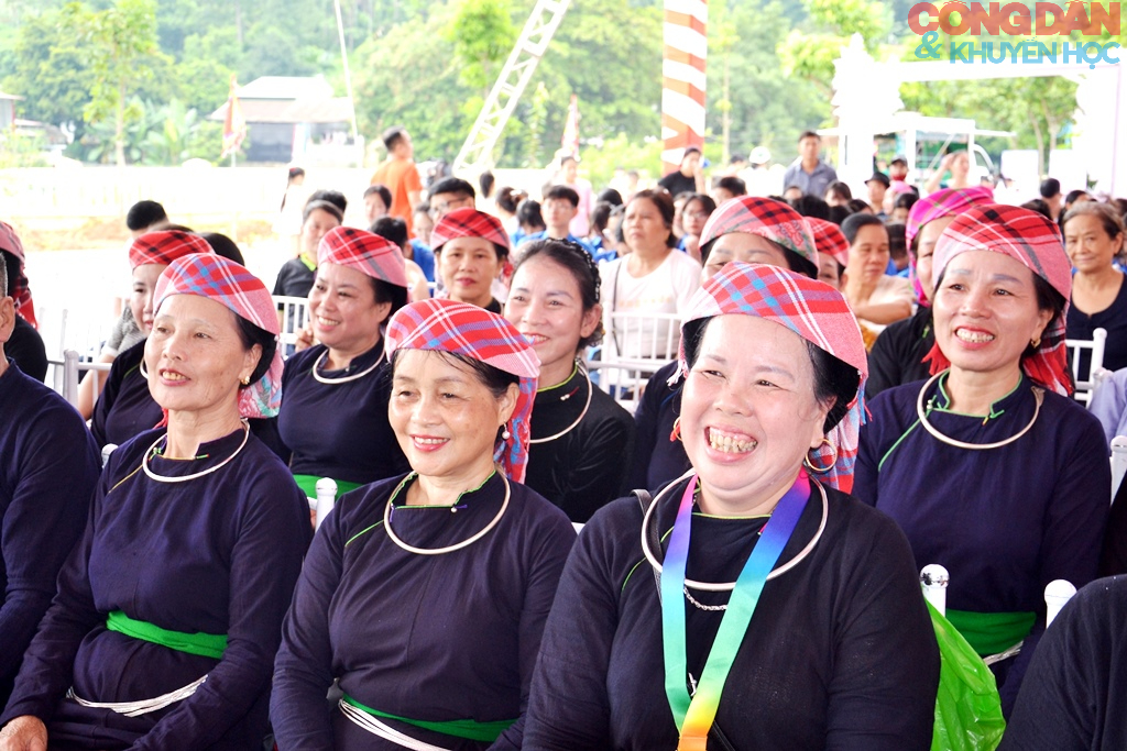C&ocirc;ng bố đ&igrave;nh L&agrave;ng Nhớn l&agrave; Di t&iacute;ch lịch sử - văn h&oacute;a của tỉnh L&agrave;o Cai - Ảnh 3.