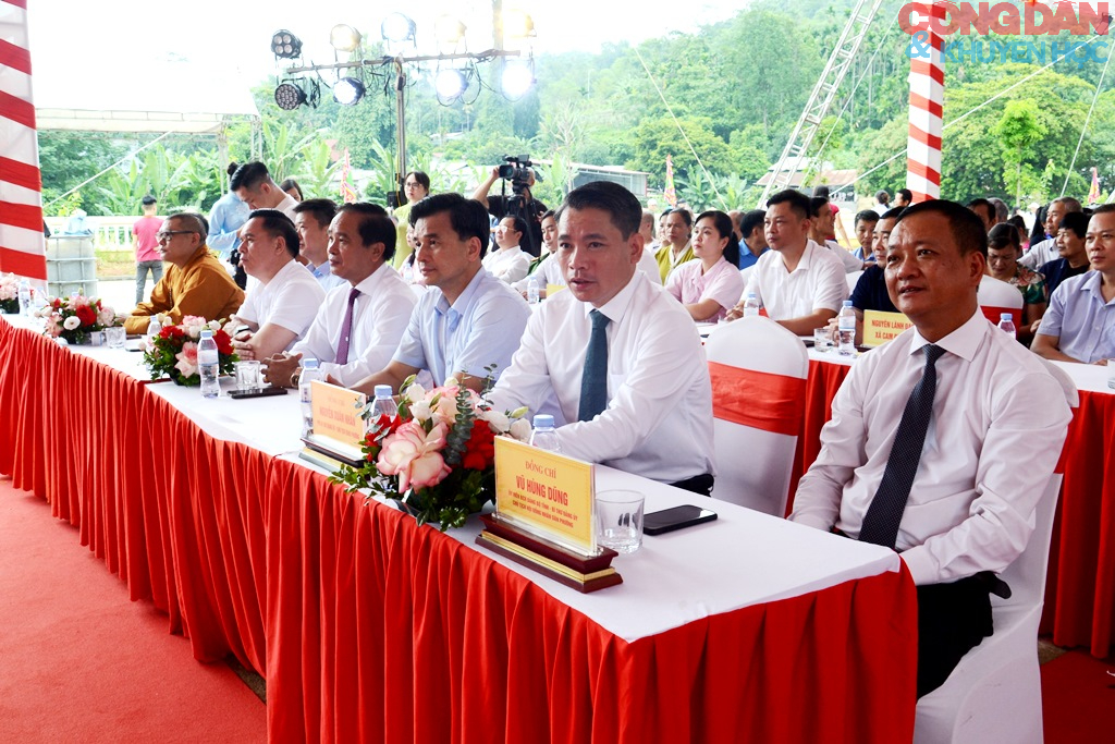 C&ocirc;ng bố đ&igrave;nh L&agrave;ng Nhớn l&agrave; Di t&iacute;ch lịch sử - văn h&oacute;a của tỉnh L&agrave;o Cai - Ảnh 7.