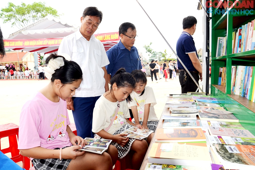 C&ocirc;ng bố đ&igrave;nh L&agrave;ng Nhớn l&agrave; Di t&iacute;ch lịch sử - văn h&oacute;a của tỉnh L&agrave;o Cai - Ảnh 20.