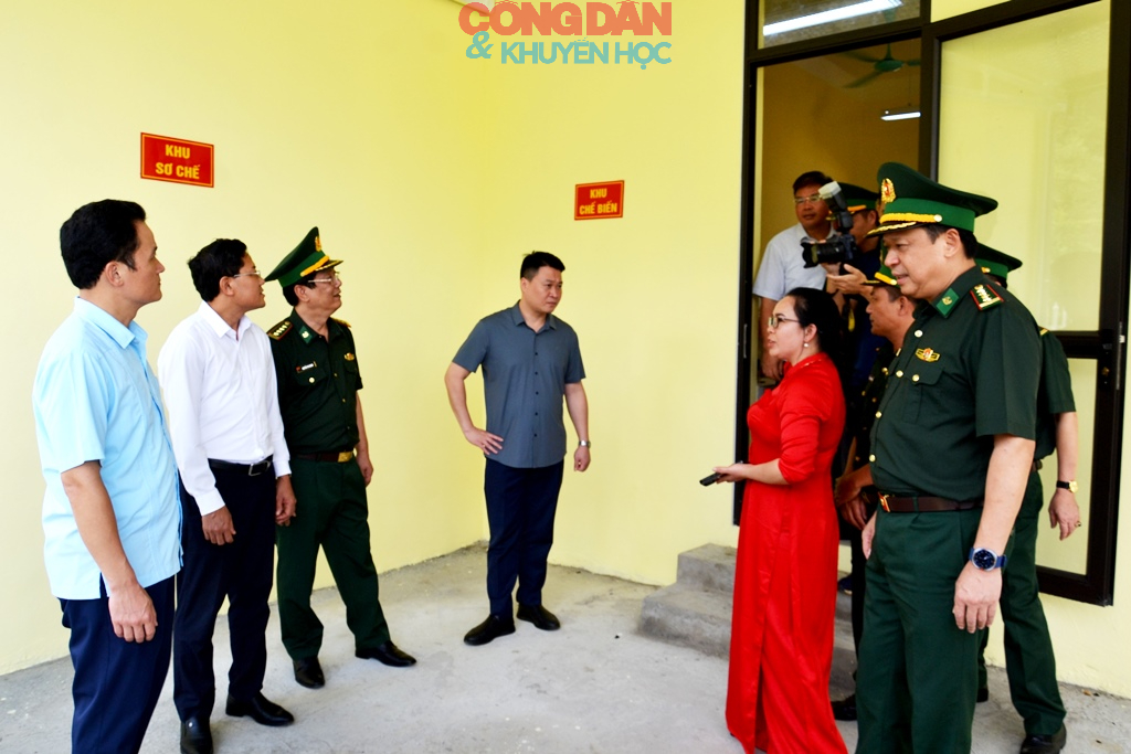 Kh&aacute;nh th&agrave;nh đưa v&agrave;o sử dụng 6 điểm trường ở bi&ecirc;n giới L&agrave;o Cai - Ảnh 13.