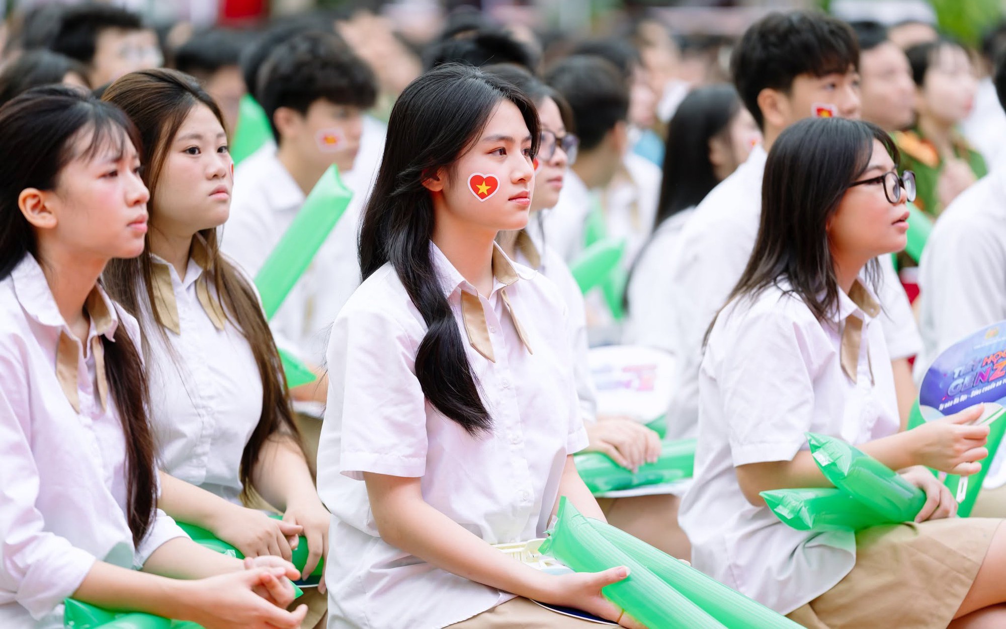Thi tốt nghiệp trung học phổ th&ocirc;ng 2026: Đề thi năng lực th&aacute;ch thức lối học đối ph&oacute; - Ảnh 2.