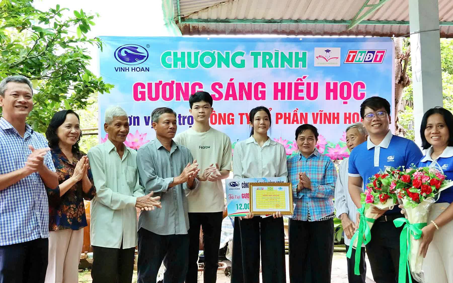 Hơn 26 triệu đồng tiếp sức h&agrave;nh tr&igrave;nh học Thạc sĩ của b&aacute;c sĩ trẻ Đồng Th&aacute;p - Ảnh 2.