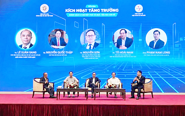 Diễn đàn Kích hoạt tăng trưởng: Chính sách vi mô đột phá và mục tiêu hai con số - Ảnh 3.