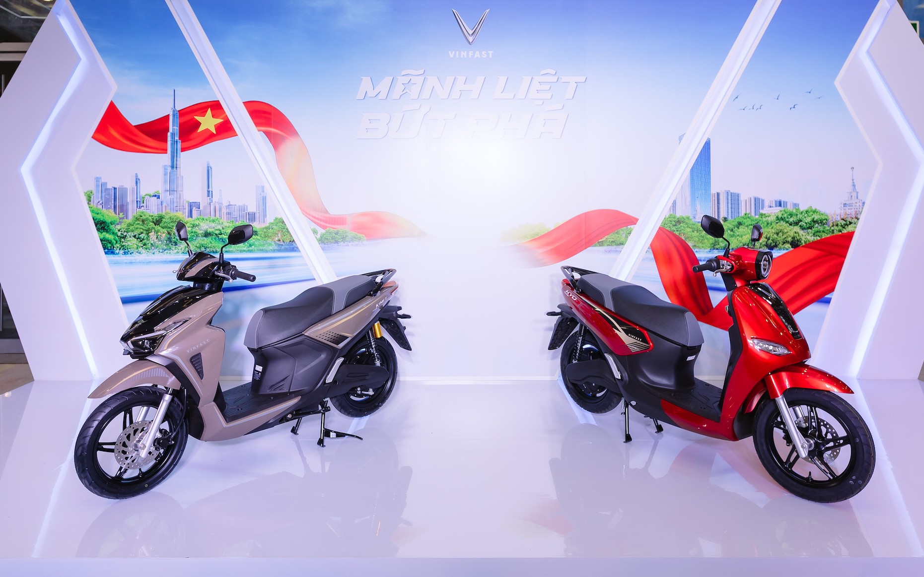 Yamaha sắp tung xe m&aacute;y điện mới, cuộc đua xe điện c&agrave;ng hấp dẫn- Ảnh 1.