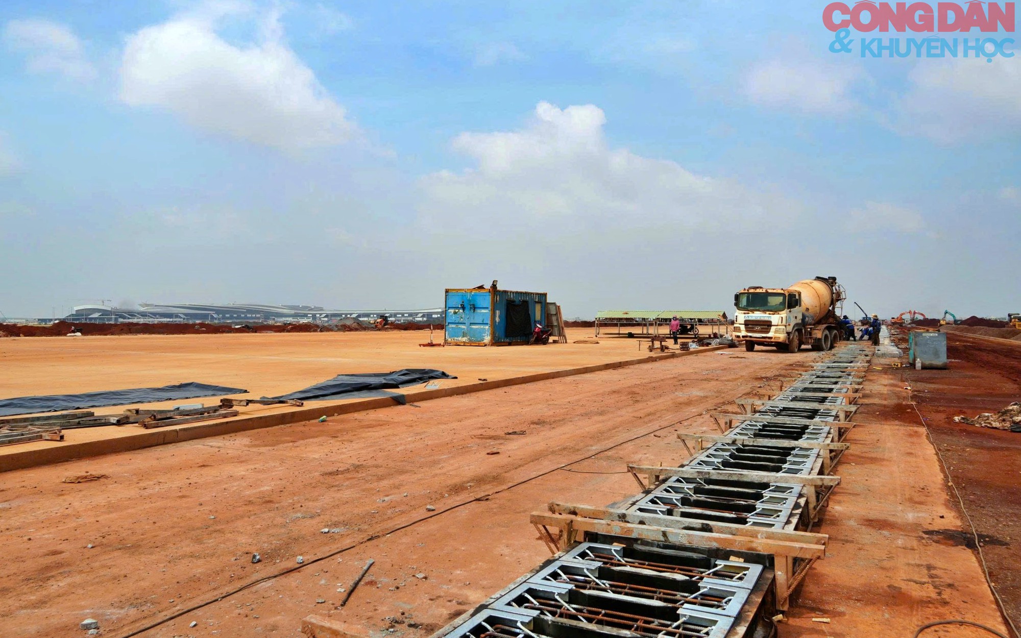 H&igrave;nh ảnh mới nhất về đường cất hạ c&aacute;nh thứ 2 s&acirc;n bay Long Th&agrave;nh, Th&agrave;nh phố Đồng Nai - Ảnh 8.