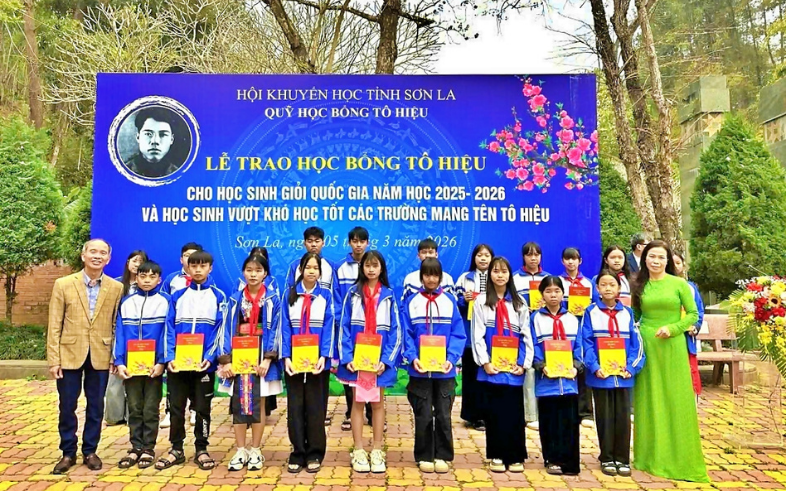 Hội Khuyến học tỉnh Sơn La khởi động Chương tr&igrave;nh "C&ugrave;ng em đến trường" năm 2026 - Ảnh 2.