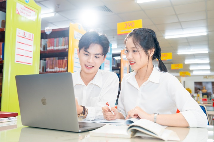 Trường Đại học C&ocirc;ng nghệ Th&agrave;nh phố Hồ Ch&iacute; Minh c&ocirc;ng bố điểm s&agrave;n 2026 - Ảnh 1.
