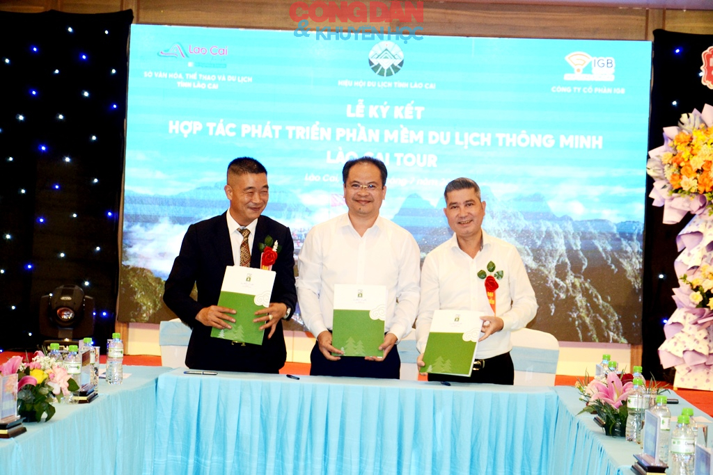 L&agrave;o Cai tạo động lực mới để bứt ph&aacute; ph&aacute;t triển du lịch - Ảnh 8.