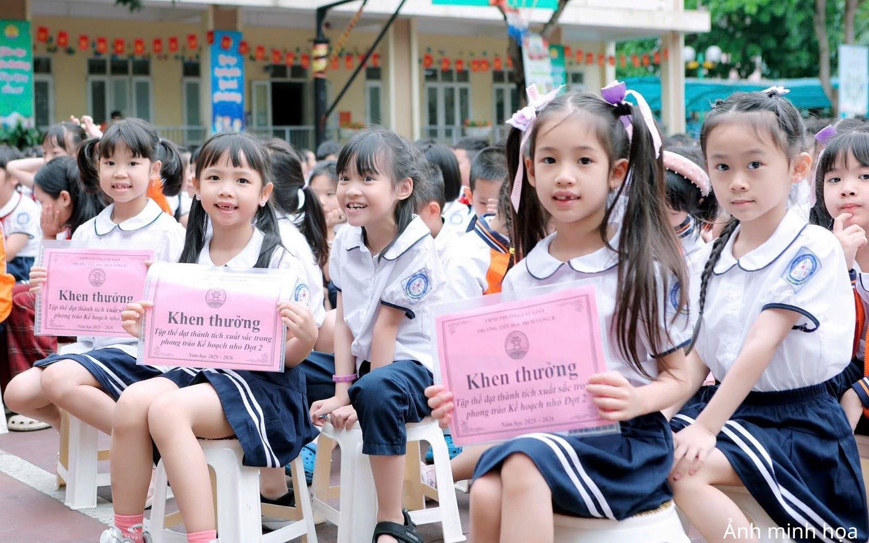 C&uacute; h&iacute;ch thể chế trị tận gốc "bệnh th&agrave;nh t&iacute;ch" trong gi&aacute;o dục - Ảnh 2.