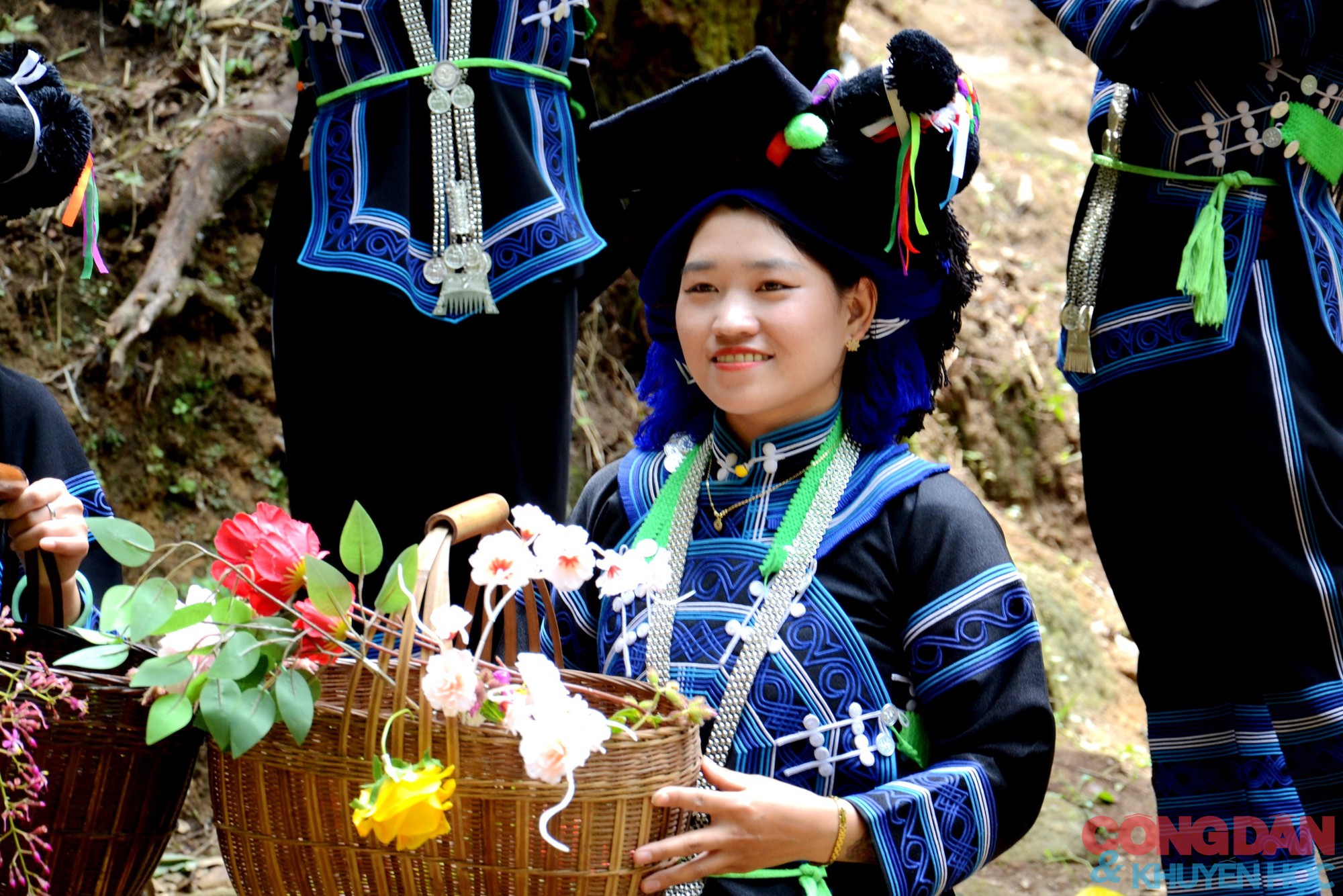 Bay xa hương sắc Sim San trong Lễ hội m&ugrave;a Thu Y T&yacute; - Ảnh 8.