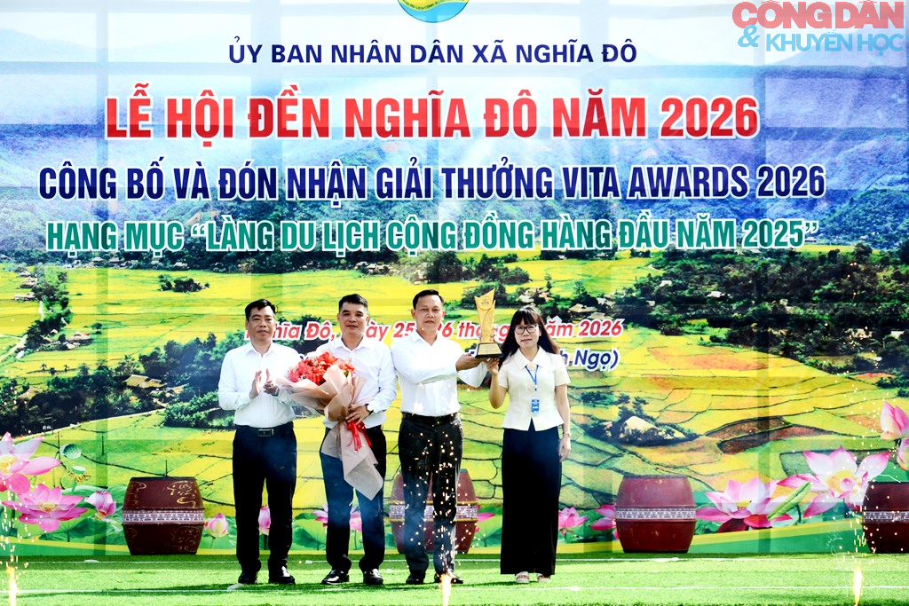 Tưng bừng khai hội đền Nghĩa Đô - Ảnh 5.