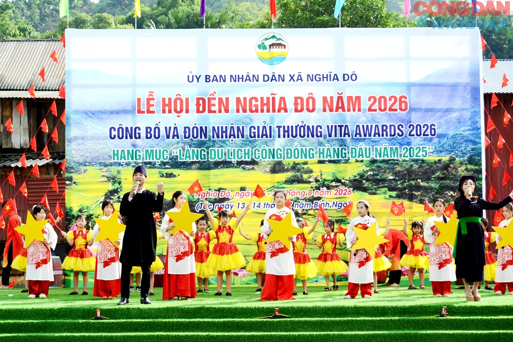 Tưng bừng khai hội đền Nghĩa Đô - Ảnh 7.