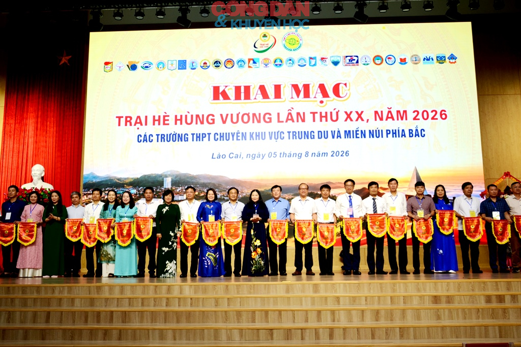 Khai mạc Trại h&egrave; H&ugrave;ng Vương lần thứ XX ở v&ugrave;ng bi&ecirc;n giới L&agrave;o Cai - Ảnh 29.
