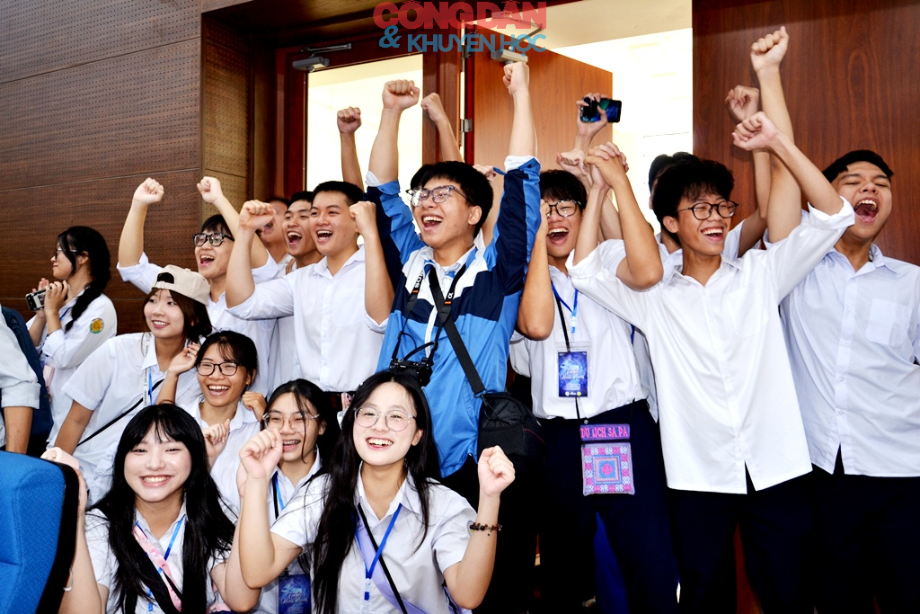 Khai mạc Trại h&egrave; H&ugrave;ng Vương lần thứ XX ở v&ugrave;ng bi&ecirc;n giới L&agrave;o Cai - Ảnh 32.