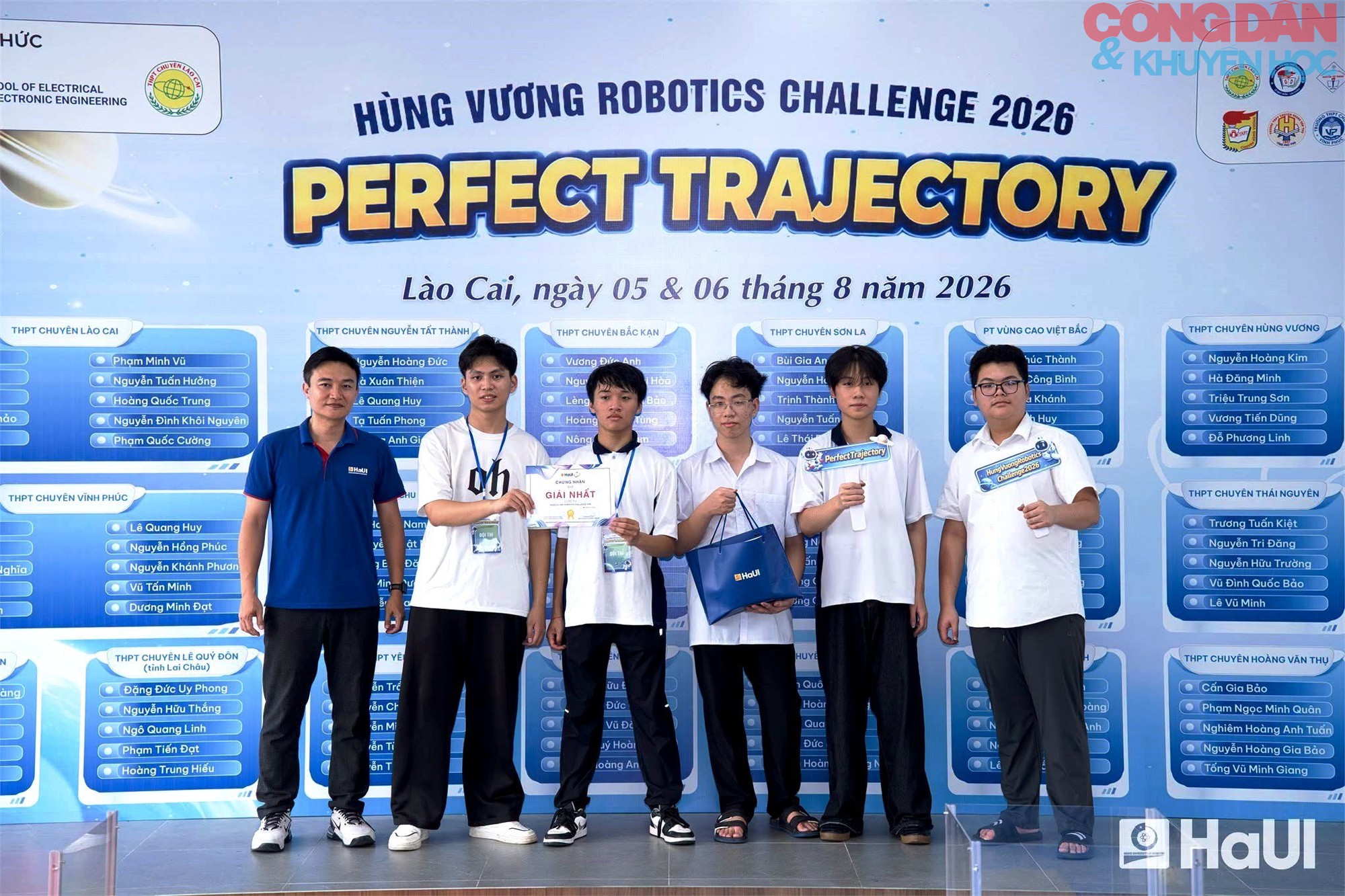 Bế mạc Trại h&egrave; H&ugrave;ng Vương lần thứ XX: T&ocirc;n vinh t&agrave;i năng trẻ, lan tỏa sức mạnh tri thức v&agrave; tinh thần đo&agrave;n kết - Ảnh 12.