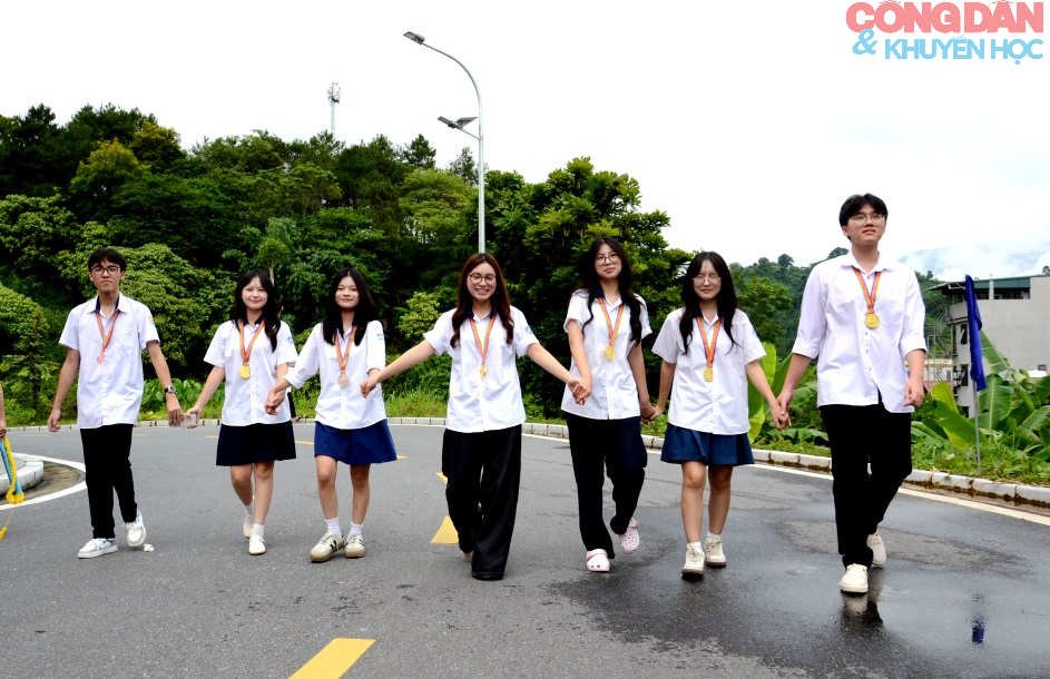 Bế mạc Trại h&egrave; H&ugrave;ng Vương lần thứ XX: T&ocirc;n vinh t&agrave;i năng trẻ, lan tỏa sức mạnh tri thức v&agrave; tinh thần đo&agrave;n kết - Ảnh 19.