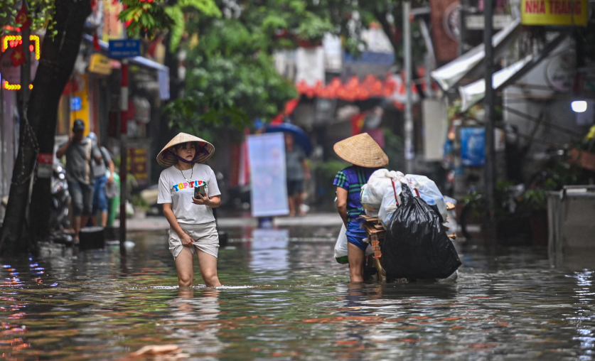 C&aacute;c dự &aacute;n chống ngập tại H&agrave; Nội hiệu quả đến đ&acirc;u? - Ảnh 1.