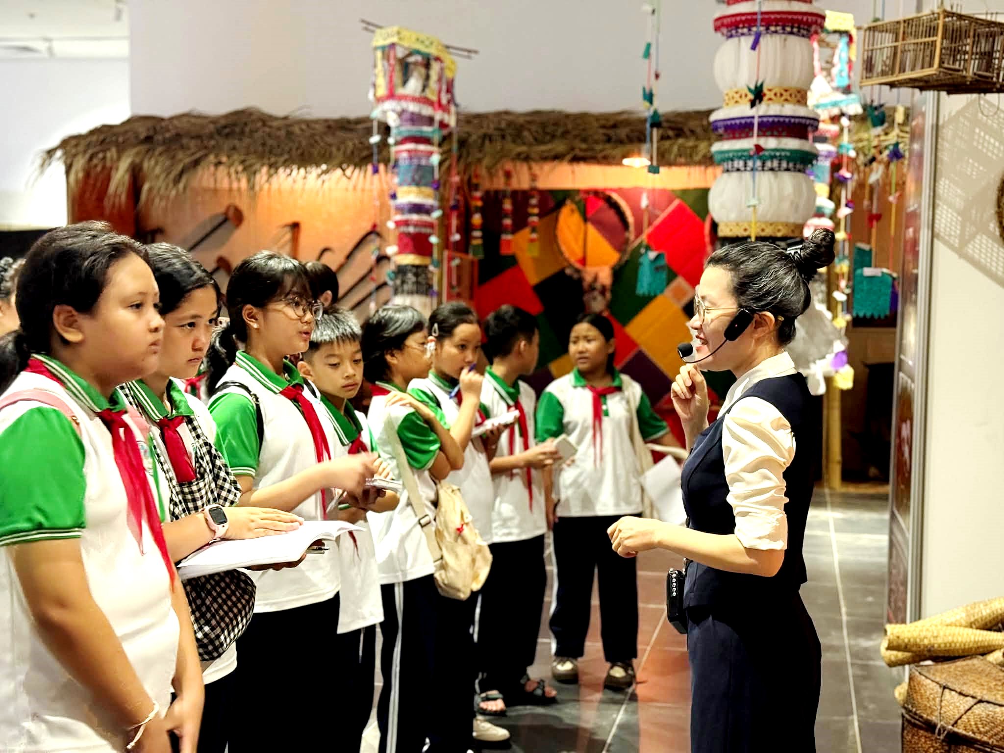 Trải nghiệm Tết Trung thu c&ugrave;ng Bảo t&agrave;ng L&agrave;o Cai - Ảnh 8.